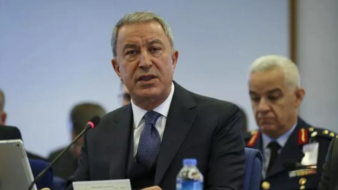 Bakan Akar asker terhisleri hakkında açıklama yaptı!
