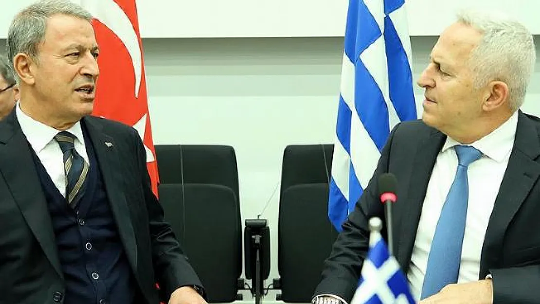 Bakan Akar Yunan Mevkidaşı İle Görüştü