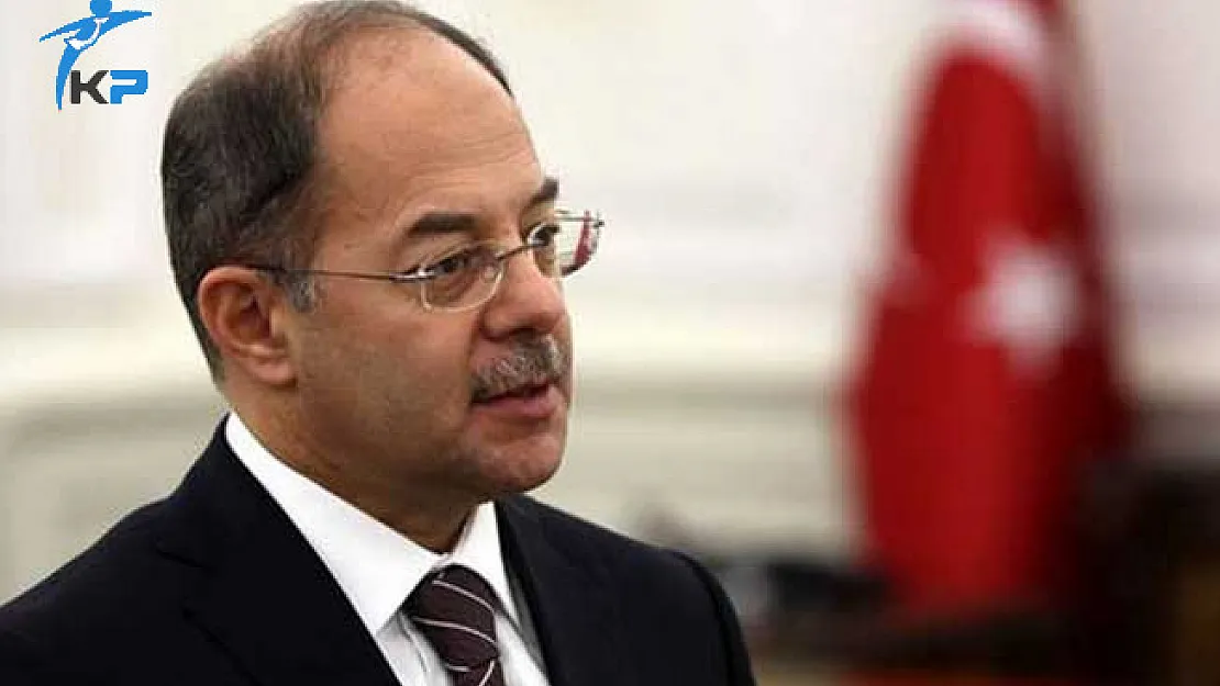 Bakan Akdağ'dan Sağlıkçı Atamalarına İlişkin Önemli Açıklama