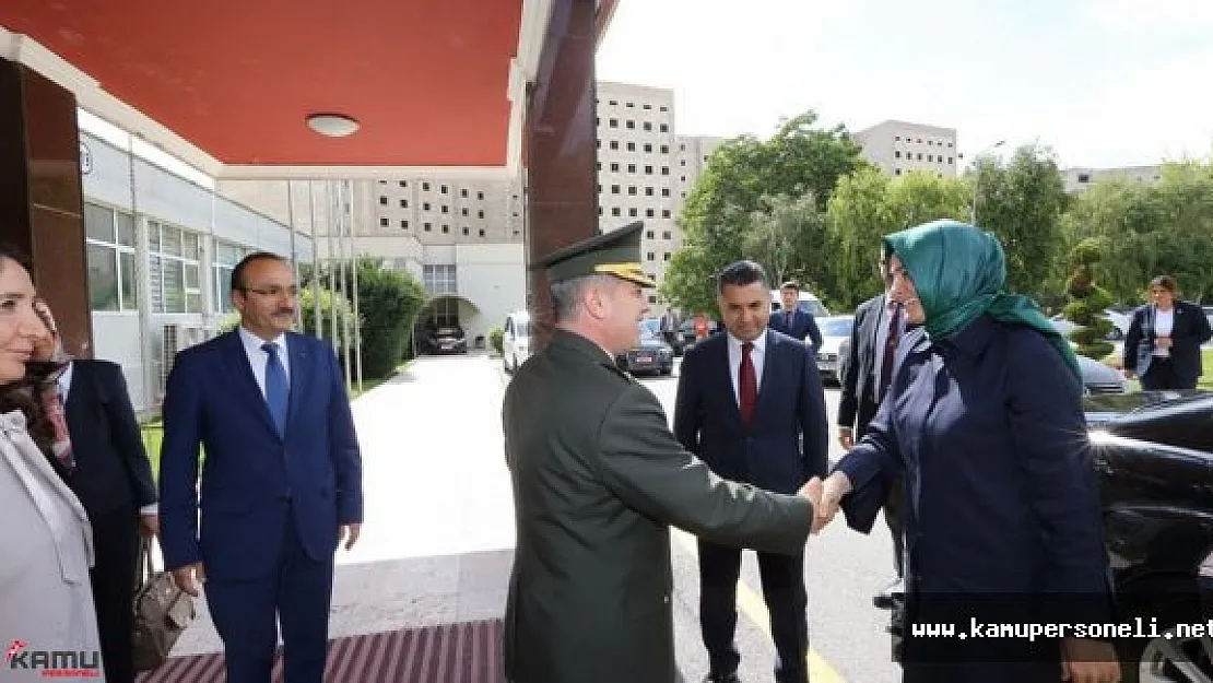 Bakan Kaya Tedavi Altında Ki Asker ve Polisleri Ziyaret Etti