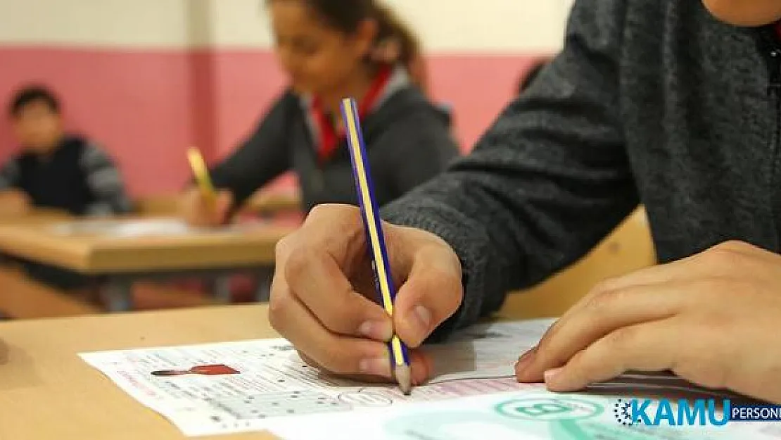 Bakan Selçuk Açıkladı: Okullarda 4 Dersten Kurslar Olacak ve Ortak Sınavlar Yapılacak
