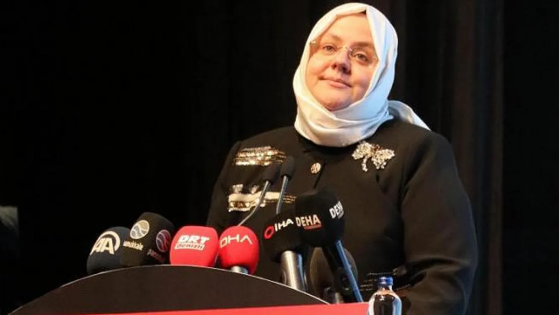Bakan Selçuk corona virüs tedavisinde sevindiren gelişmeyi açıkladı!
