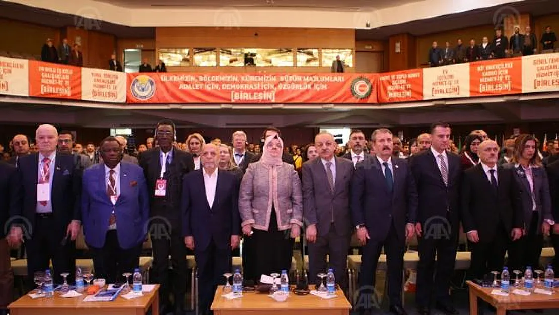Bakan Selçuk'tan EYT'lilere kötü haber!