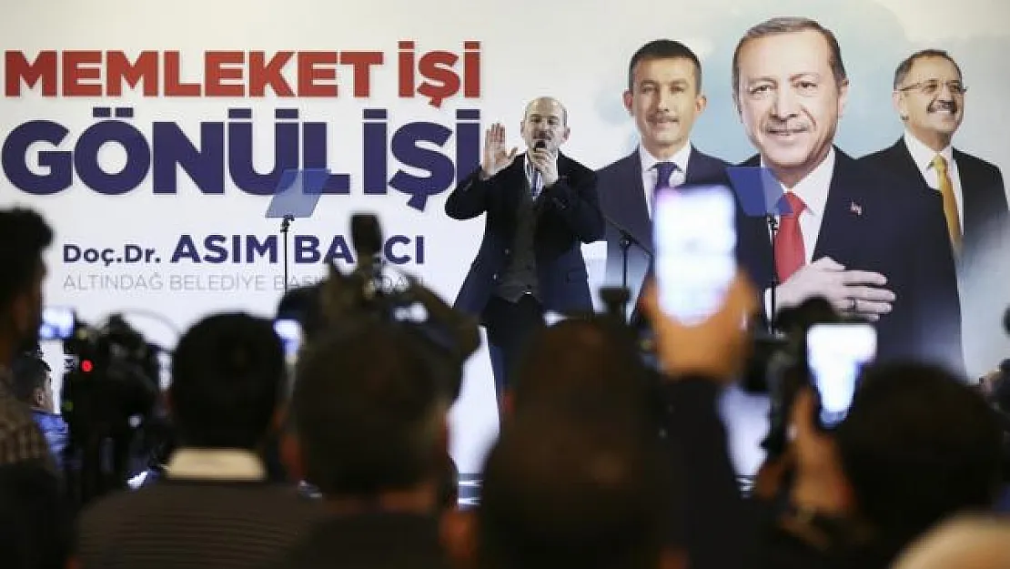 Bakan Soylu, şehit yakınları ve gazilerle bir araya geldi