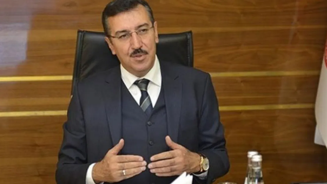 Bakan Tüfenkci Yemek Kartlarına Yönelik Açıklama Yaptı