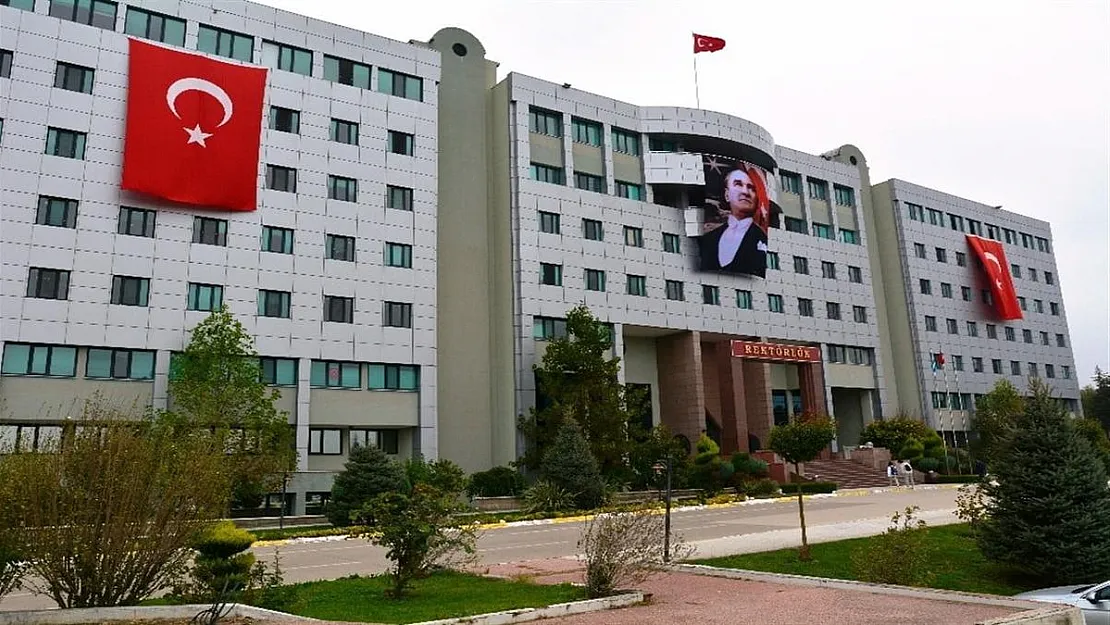 Balıkesir Üniversitesi 23 sözleşmeli personel alım ilanı verdi