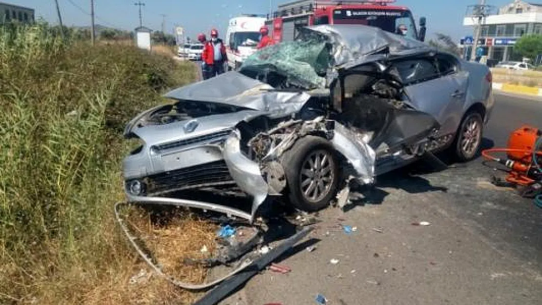 Balıkesir'de feci kaza! Baba öldü kızı ağır yaralı
