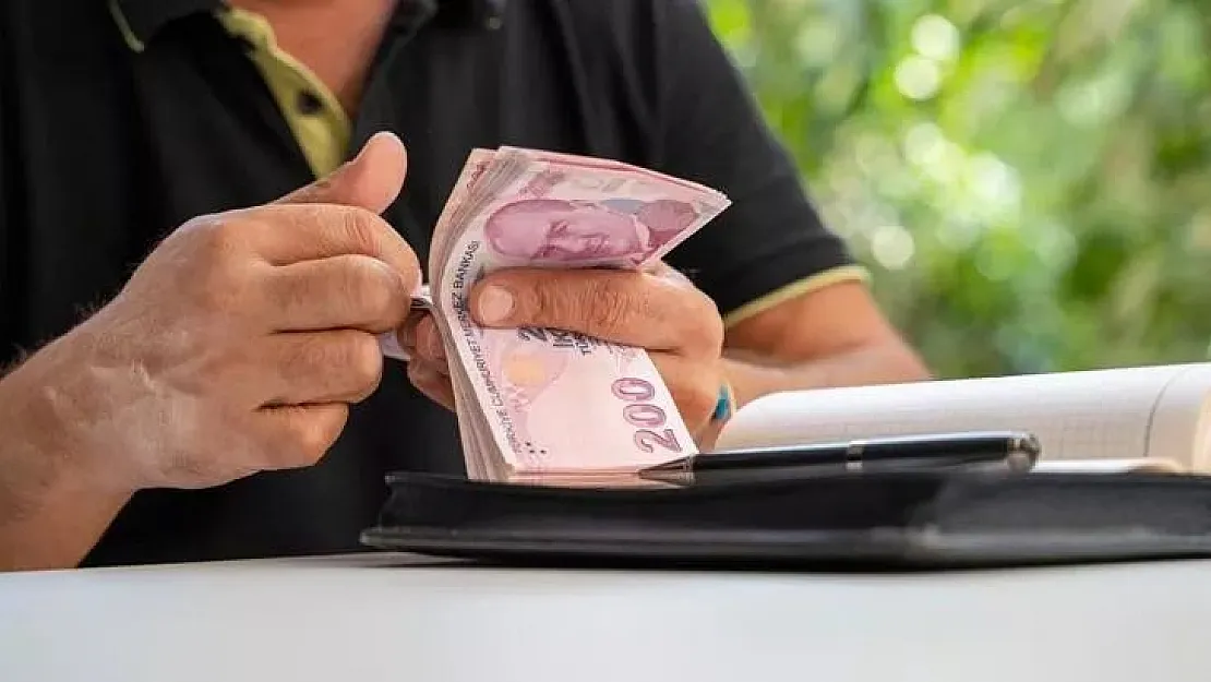 Bankalar Bu Kez Emekliler İçin Yarışa Girdi! Aralarında 6 Bin 500 Lira Veren Var!