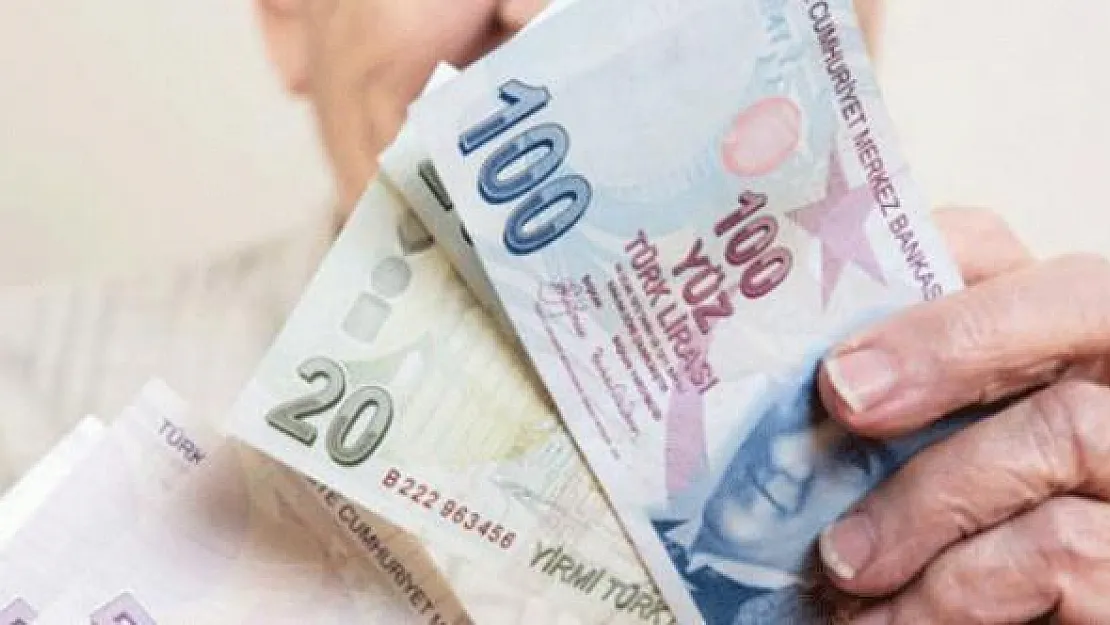 Bankalar emekli promosyon vermek için yarışıyor! En yüksek emekliye promosyon hangi bankada? Emekliye promosyon veren bankalar hangileri?