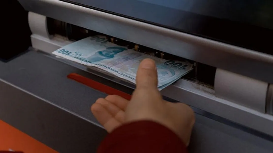 Bankalardan kredi faizleriyle ilgili flaş karar!