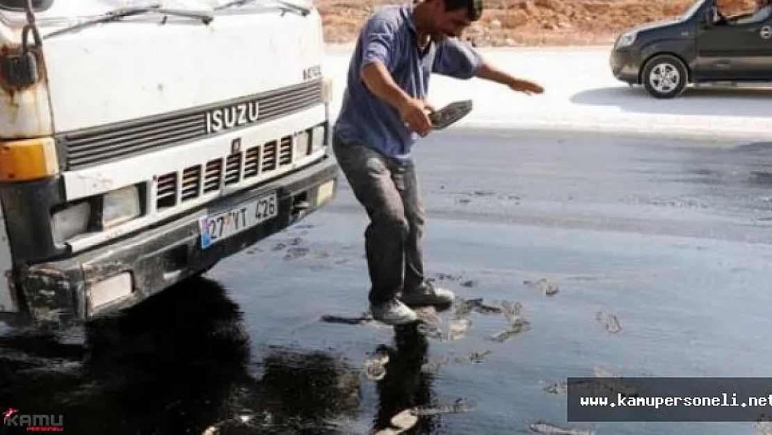 Bartın'da Sıcaktan Asfalt Eridi