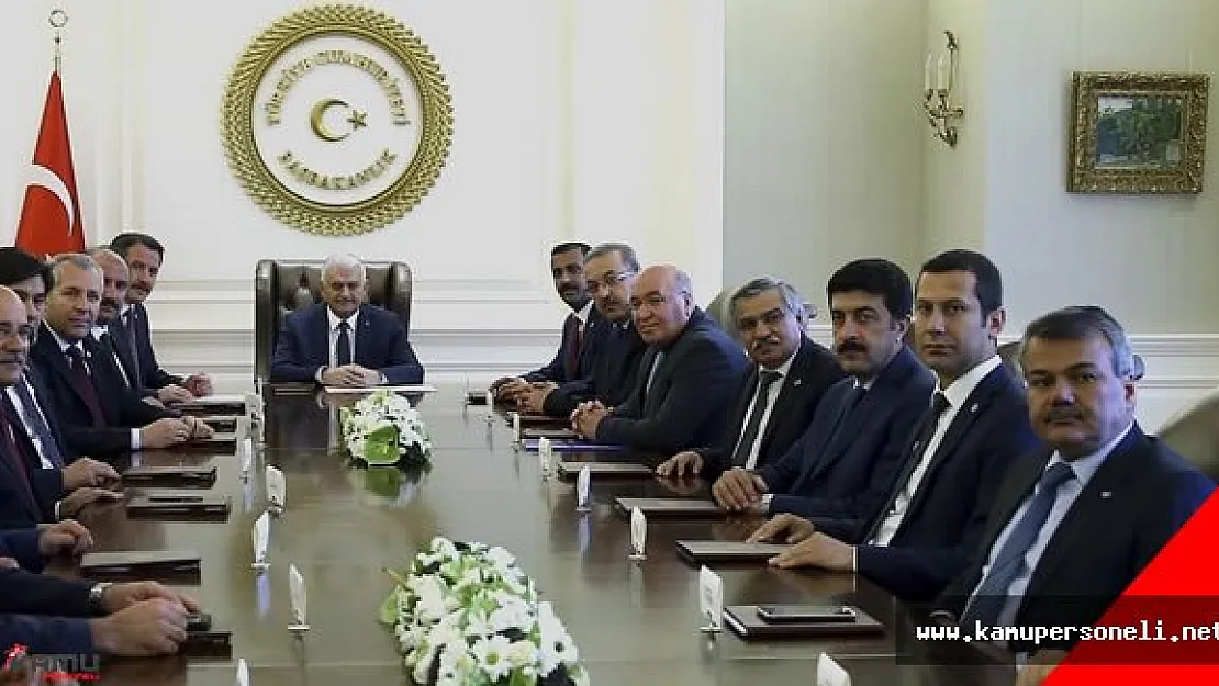 Başbakan Binali Yıldırım Memur-Sen Genel Başkanı ve Heyetini Kabul Etti