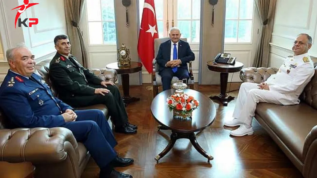 Başbakan Yıldırım MGK Öncesi Kuvvet Komutanları ile Görüştü