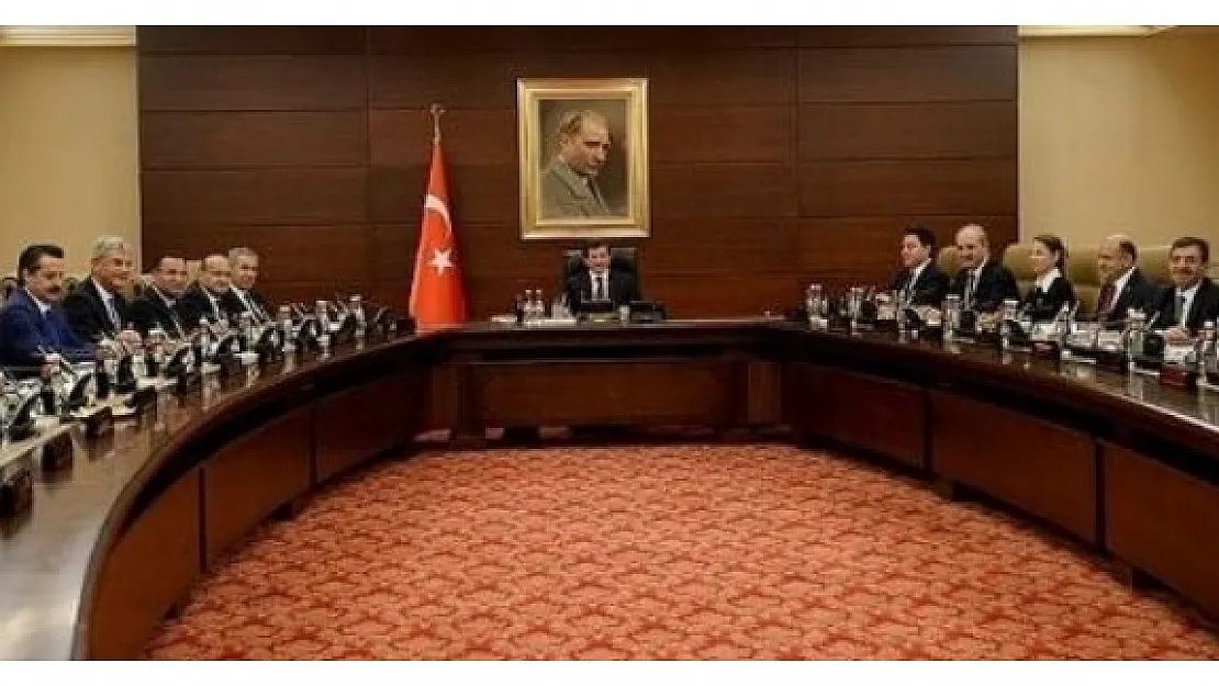 Başkanlık Divanı'nda Güvenlik Görüşmesi Yapıldı