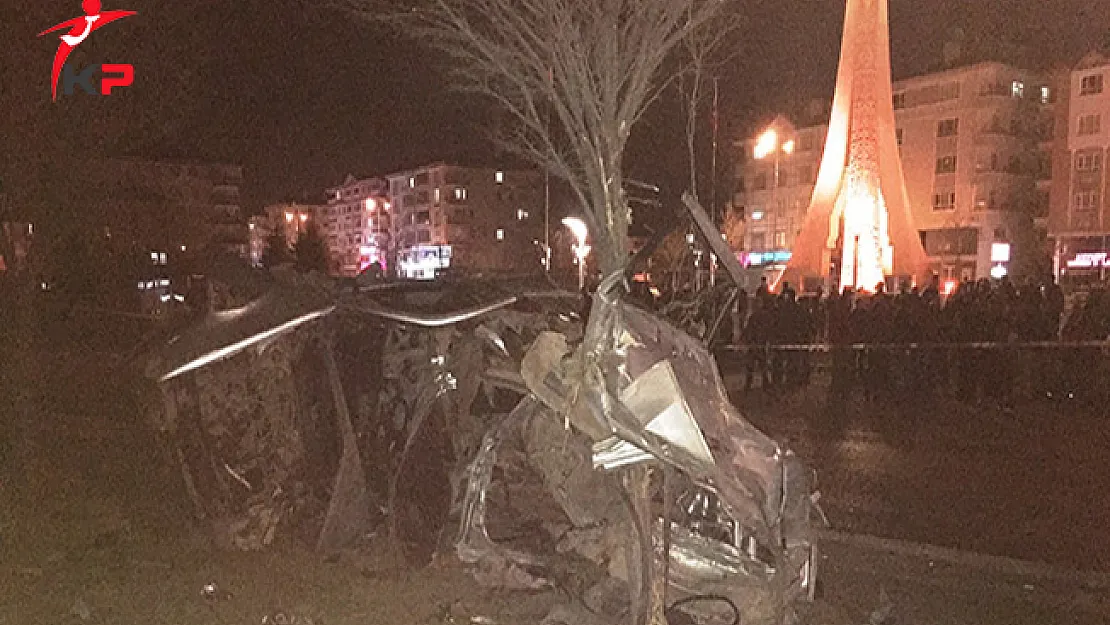 Başkent Ankara'da Feci Kaza! Beton Mikseri İle Otomobil Çarpıştı: Ölü ve Yaralı Var
