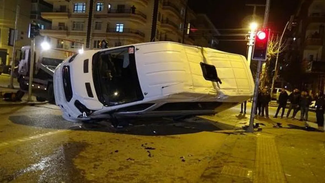 Başkent'te korkunç kaza : Çok sayıda yaralı var