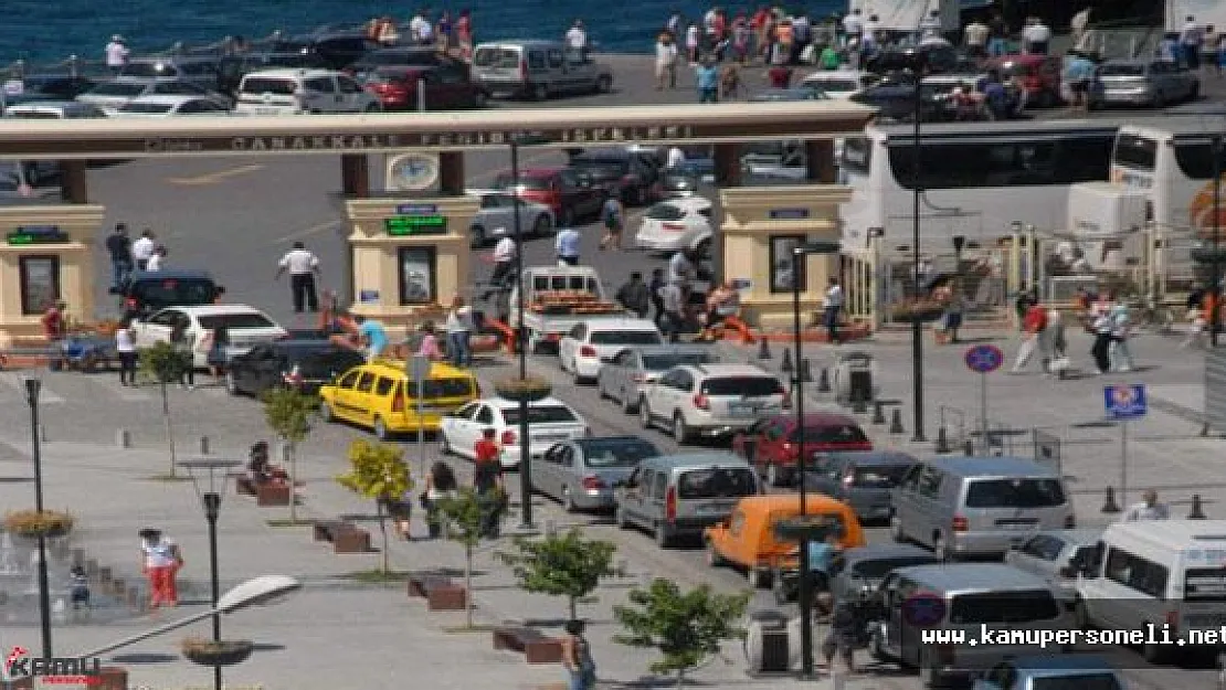 Bayrama Günler Kala Çanakkale İskeleleri Yoğunlaştı