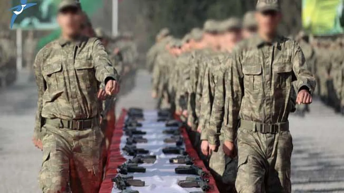 Bedelli Askerlikte Flaş İddia: Yaş 25'e Çekildi
