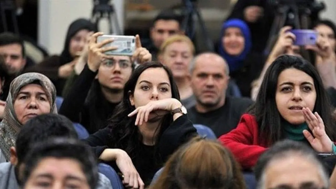 Beklenen haber son dakika geldi! Bakan Özer müjdeyi az önce verdi: MEB 20 bin öğretmen ataması takvimi belli oldu