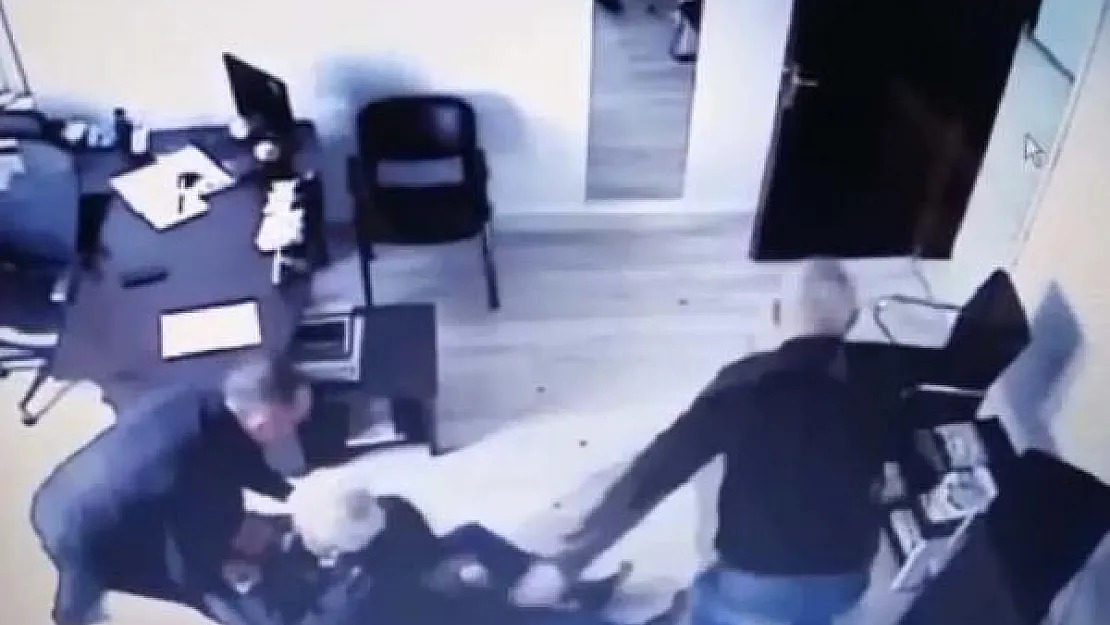Belediye başkanına makamında silahlı saldırı!