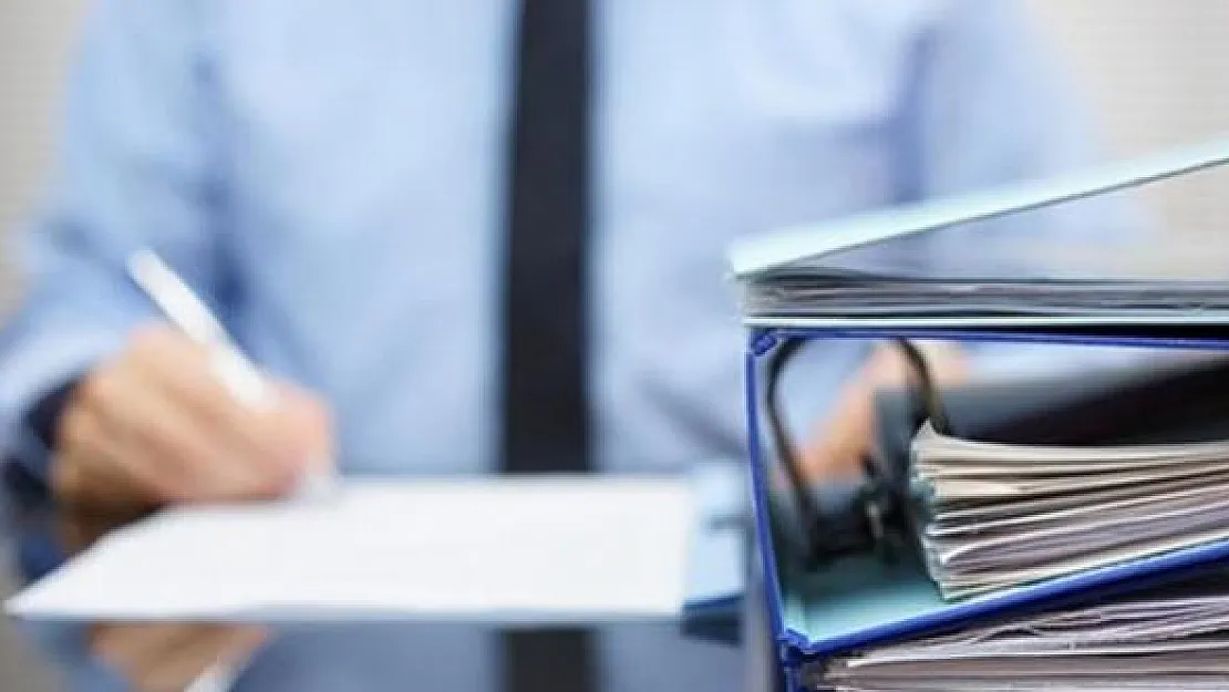 Belediyelerde binlerce sözleşmeli personelin işine son verilecek!