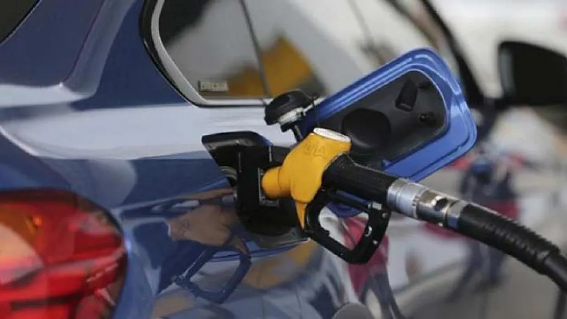 Benzine bu gece yarısından itibaren geçerli indirim bekleniyor!