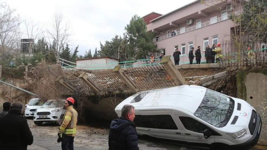 Beykoz'da duvar çöktü