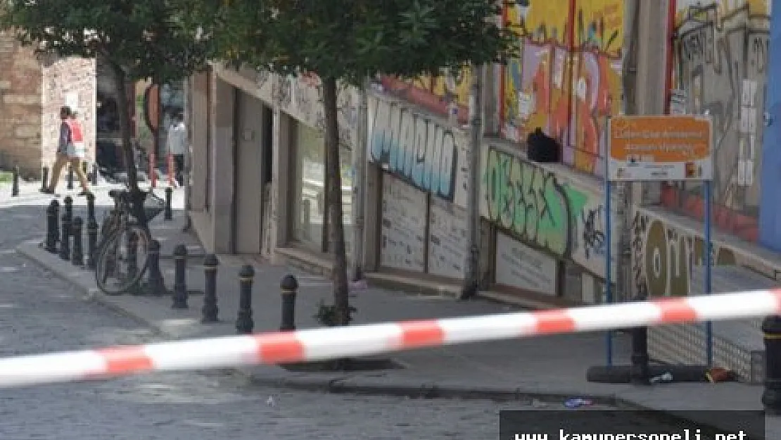 Beyoğlu'nda Şüpheli Çanta Paniği