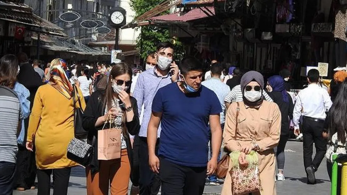 Bilim Kurulu kötü haberi resmen duyurdu! Eski günlere geri dönüyoruz