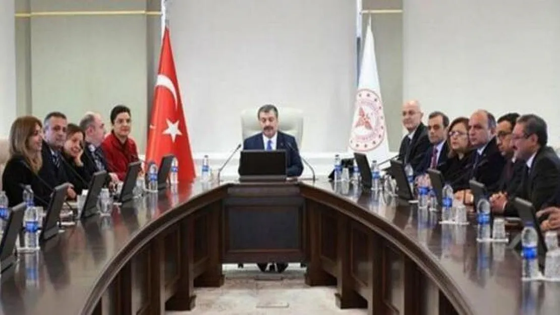 Bilim Kurulu üyeleri Alman koronavirüs aşısı mı oldu?