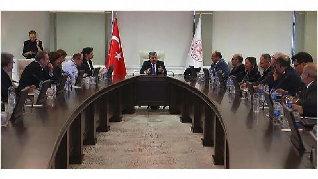 Bilim Kurulu'nda koronavirüs şoku! Hangi kurul üyesinde koronavirüs tespit edildi?