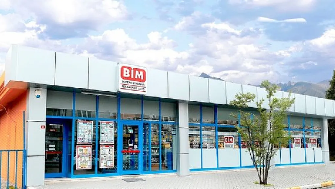 BİM yeni haftanın indirimlerini açıkladı: 5 Ağustos 2022 tarihinde başlayacak! Fırın seti, nevresim takımları, dolaplar her şey indirimde…