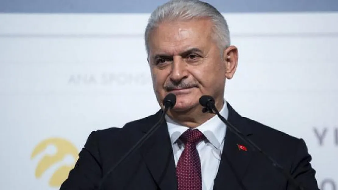 Binali Yıldırım Partilerin Seçim Standını Ziyaret Etti