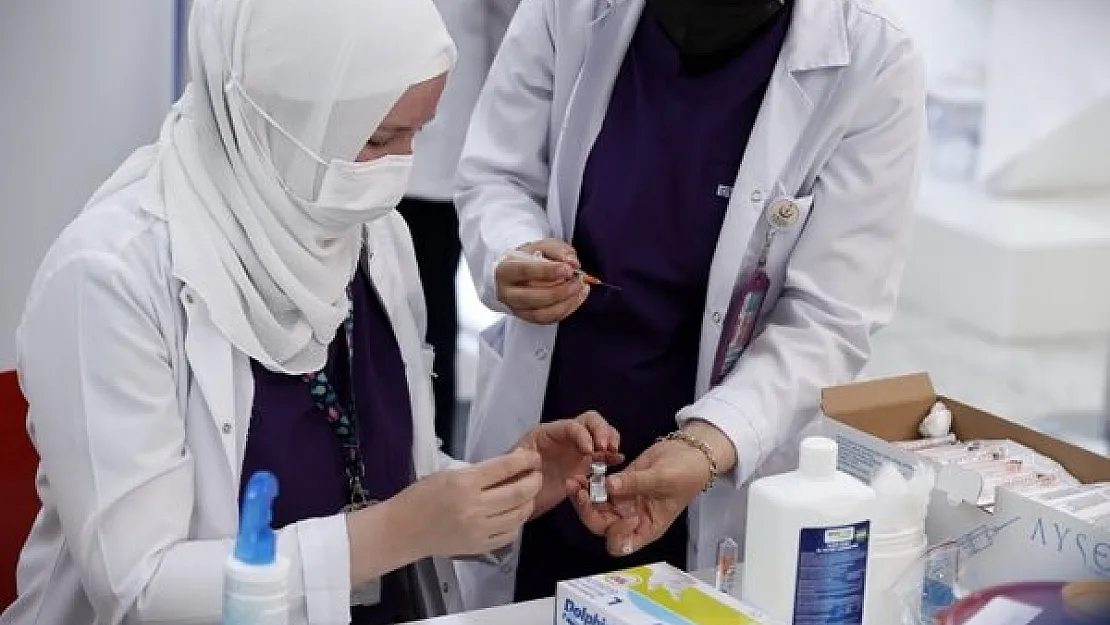 BioNTech ve Sinovac aşısı olanlar dikkat! Aşıdan 10 gün sonra bunu yapmalısınız!