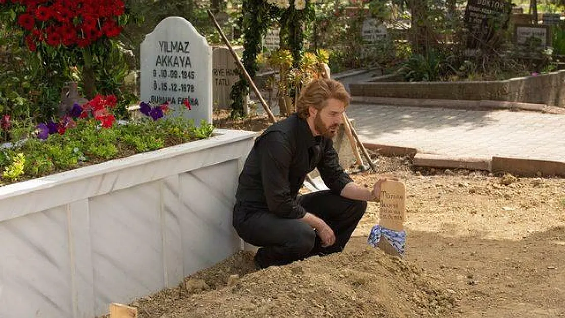 Bir Zamanlar Çukurova dizisinin başrolü diziden ayrıldı! Şoke eden ölüm!