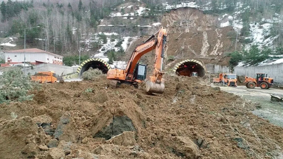 Bolu Dağı Tüneli'nde Heyelan Kabusu! Tünelin Ne Zaman Açılacağı Belli Oldu!