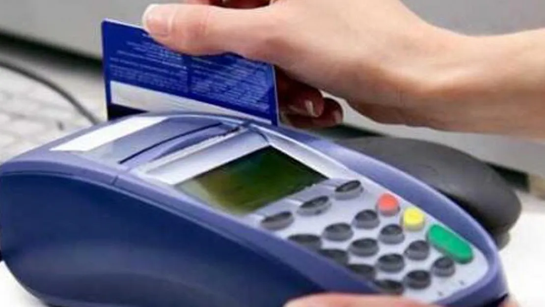 Bu bankanın kredi kartını kullananlar dikkat: Borç ödeme için açıklama yapıldı!
