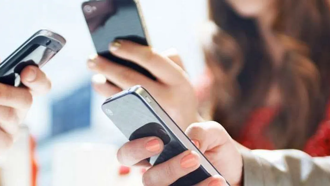 Bu cep telefonlarını kullananlar dikkat: Açıklama yapıldı! Kritik güvenlik açığı var, verileriniz çalınabilir!
