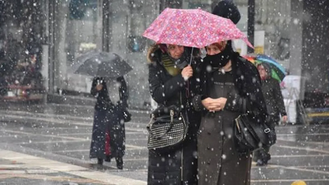 Bu İllerde Yaşayanlar Dikkat ! Meteoroloji'den Yoğun Kar ve Yağmur Uyarısı