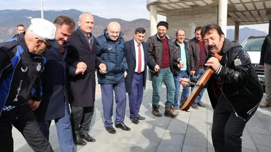 'Bu seçim, okyanus ötesine atılacak bir okun da seçimi'