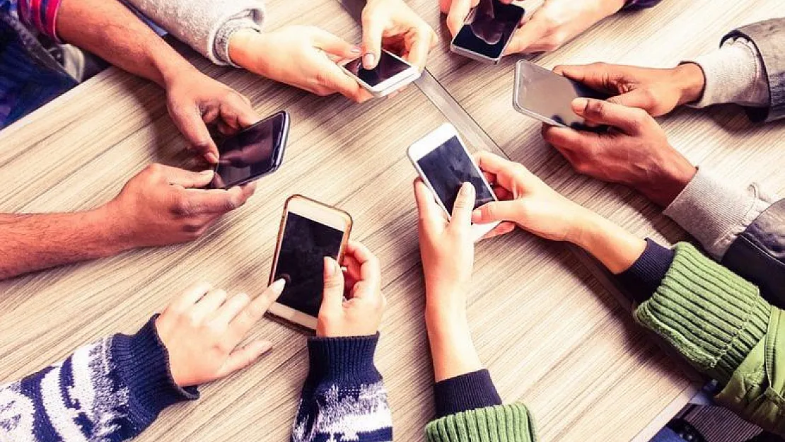 Bu telefon modellerini kullananlar dikkat: Büyük risk altındasınız! Güvenlik açığı tespit edildi
