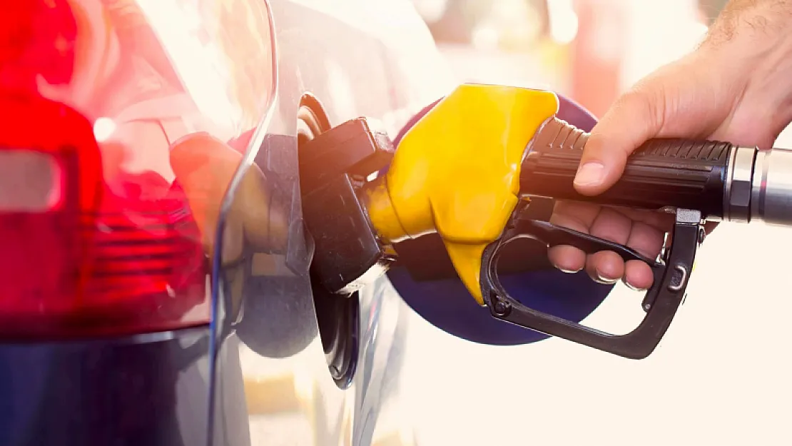 Bugün benzin motorin ve LPG alana 30 TL indirim yapılacak! Akaryakıt ve otogaz indirimi başladı: 15 Mayıs 2022'de bitecek