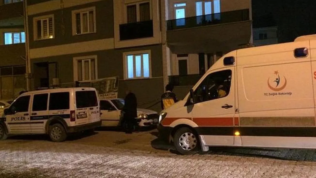 Bursa İnegöl'de Eşini ve 5 aylık bebeğini bıçaklayarak öldürdü