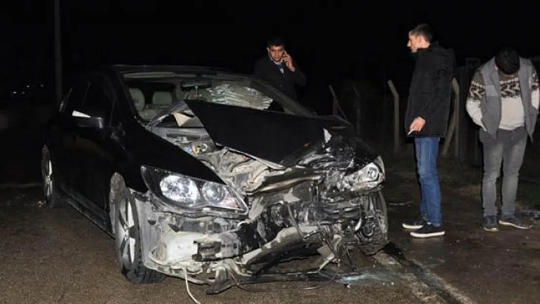 Bursa İnegöl'de meydana gelen kazada 2'si çocuk 6 kişi yaralandı