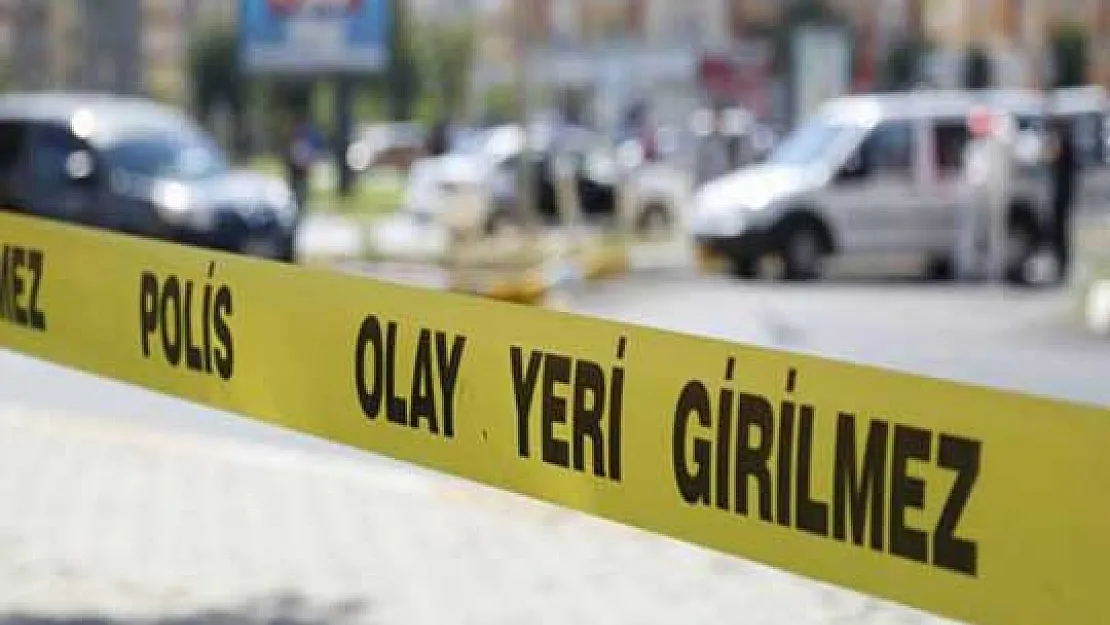 Bursa'da Bir İlkokulda Silahlı Saldırı ! Polis Müdüre ve Öğretmeni Vurdu