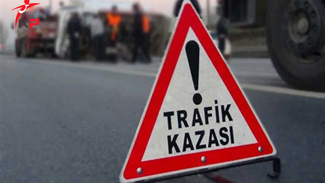Bursa'da Kamyonet ile Cip Çarpıştı ! 2'si Ağır 6 Yaralı Var