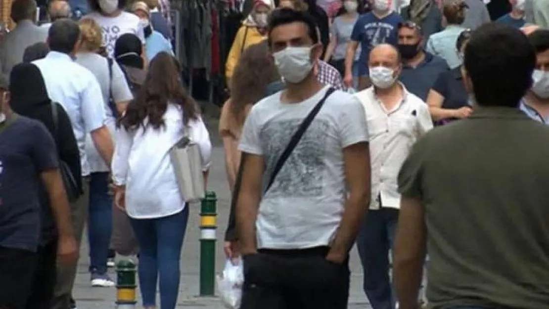 Bursa'da sokakta sigara içmek yasaklandı!
