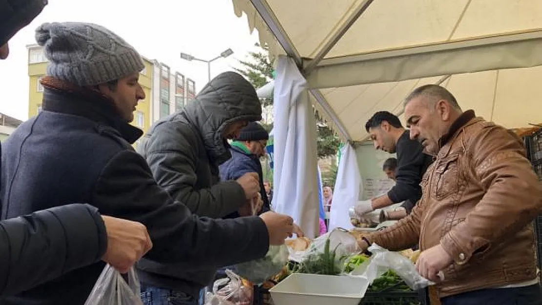 Bursa'da üç tanzim satış noktasında alışverişler başladı
