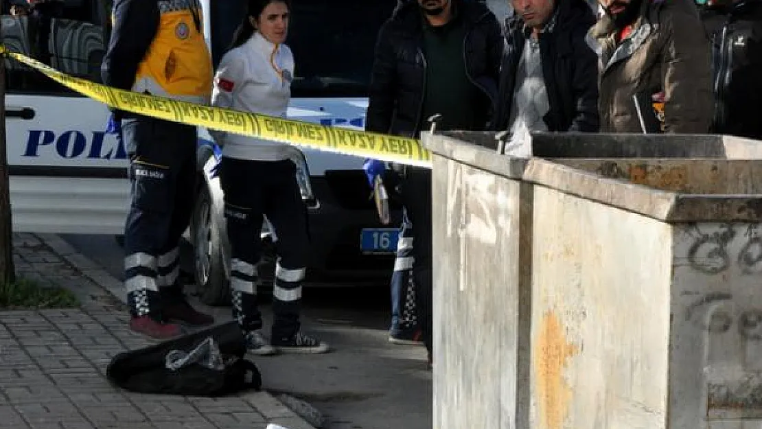 Bursa'nın Osmangazi ilçesinde çöp konteynerinde yeni doğmuş bebek bulundu!