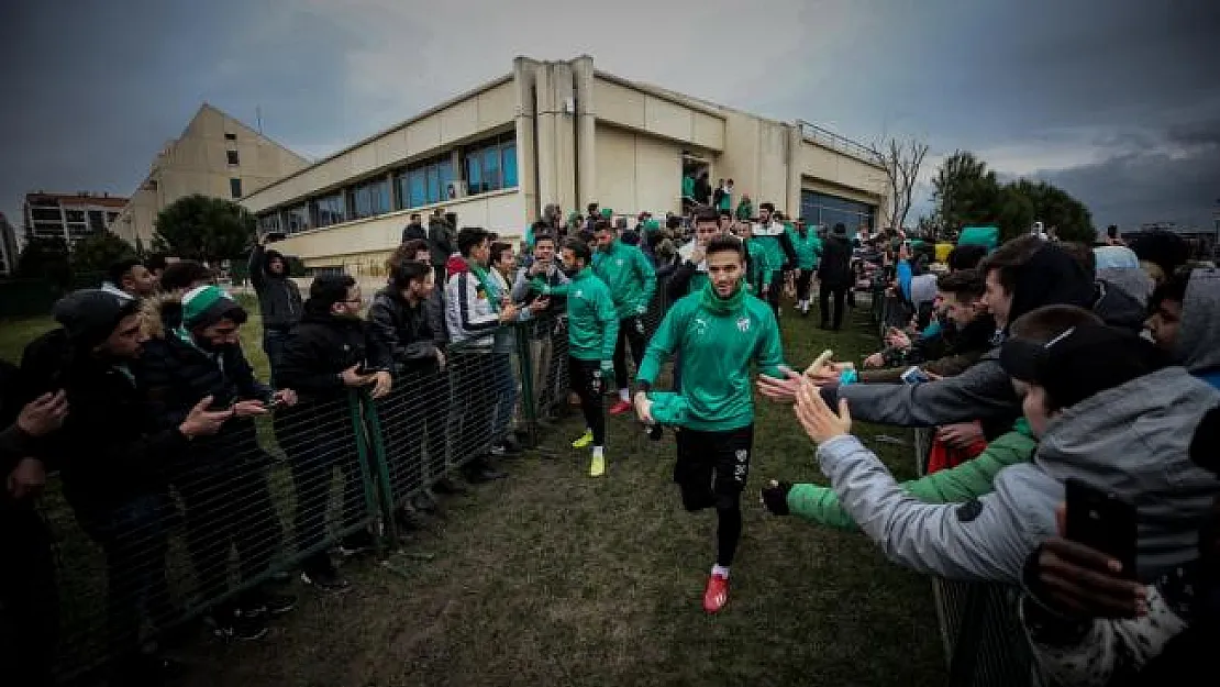 Bursaspor iyi oyununu 3 puanla taçlandırmak istiyor